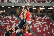 国际攀岩速度赛：选手超越纪录刷新历史，攀岩国际比赛 高度